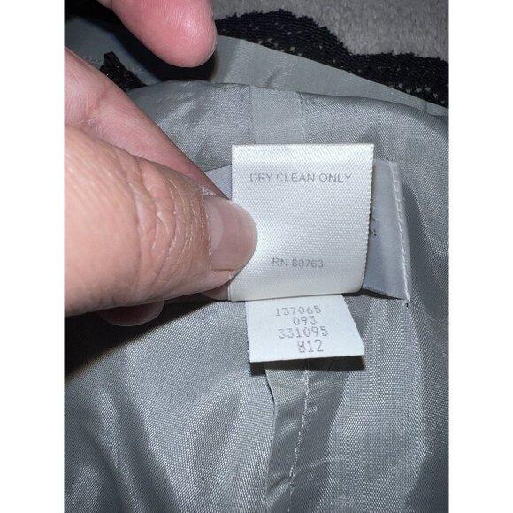 HUGO BUSCATI Collection Black Overlay Lace Satin Sleeveless Open Back - Picture 11 of 12